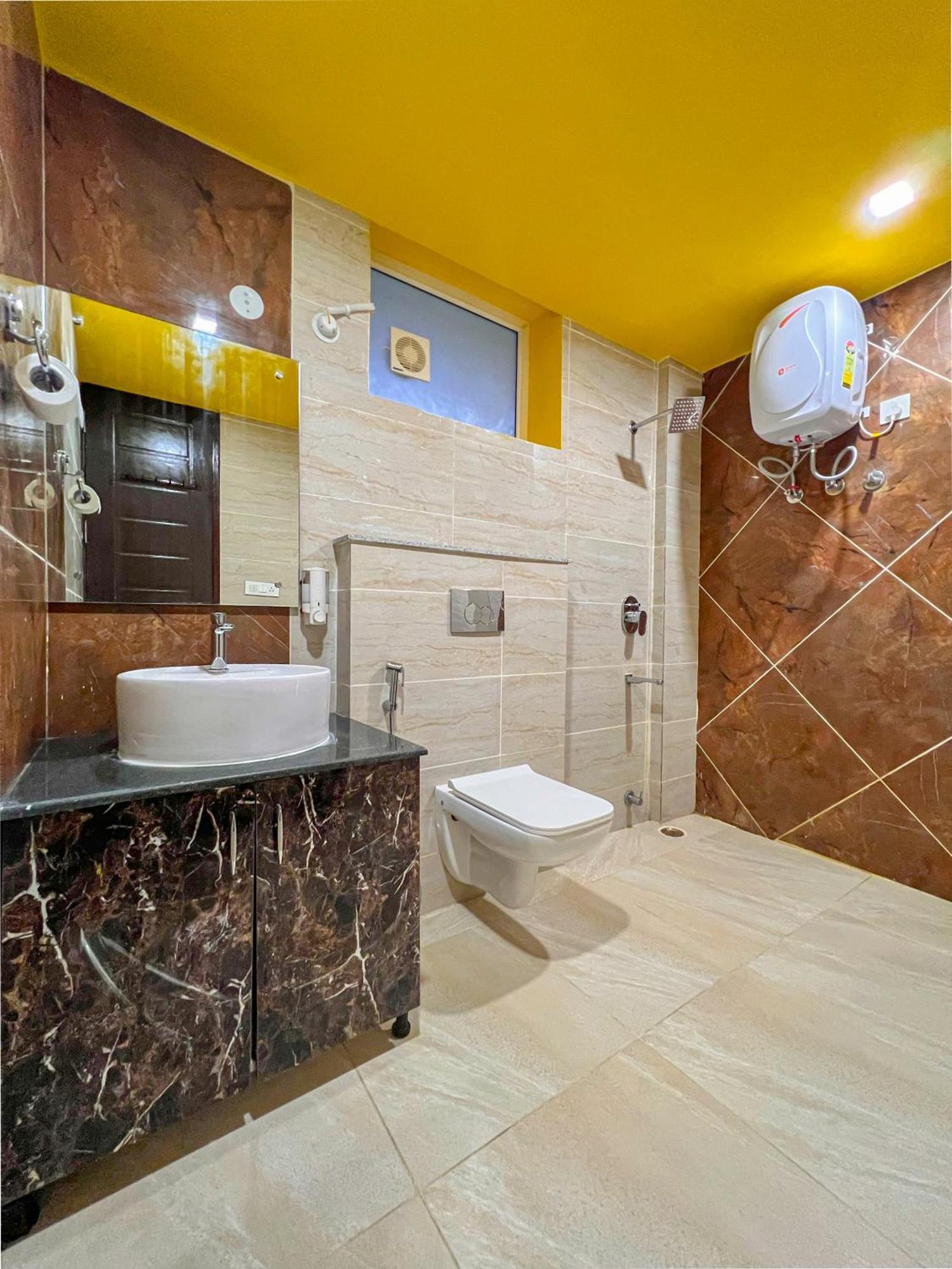 The Hosteller Dehradun Habitación foto